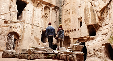 Otelinizi Aya Tour ile Keşfedin