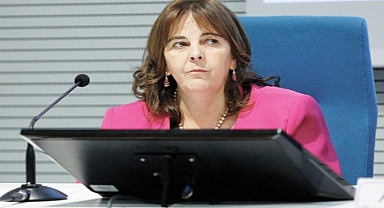 İtalyan Gemoloji direktörü ve başkanı Loredana Prosperi Yazıları ile Habergold da