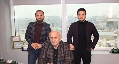 Kerem Özgür: 45 yıldır bilezik işi yapıyoruz