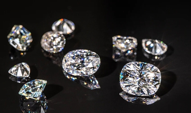 Meclis'te sürpriz değişiklik: Pırlanta ve elmas için ÖTV geri çekildi