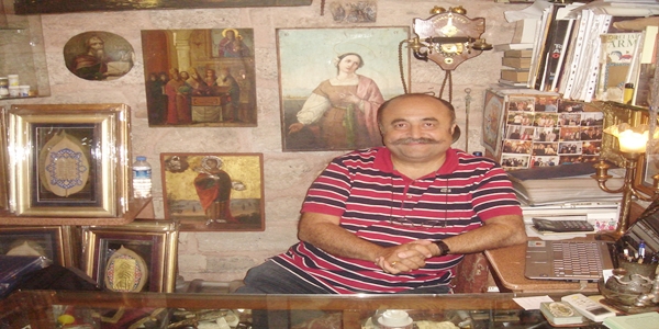 Sokak Ticareti Kontrolsüz İlerliyor