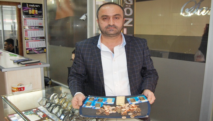 Ben bir düğüne giderken bankadan altın mı alacağım?
